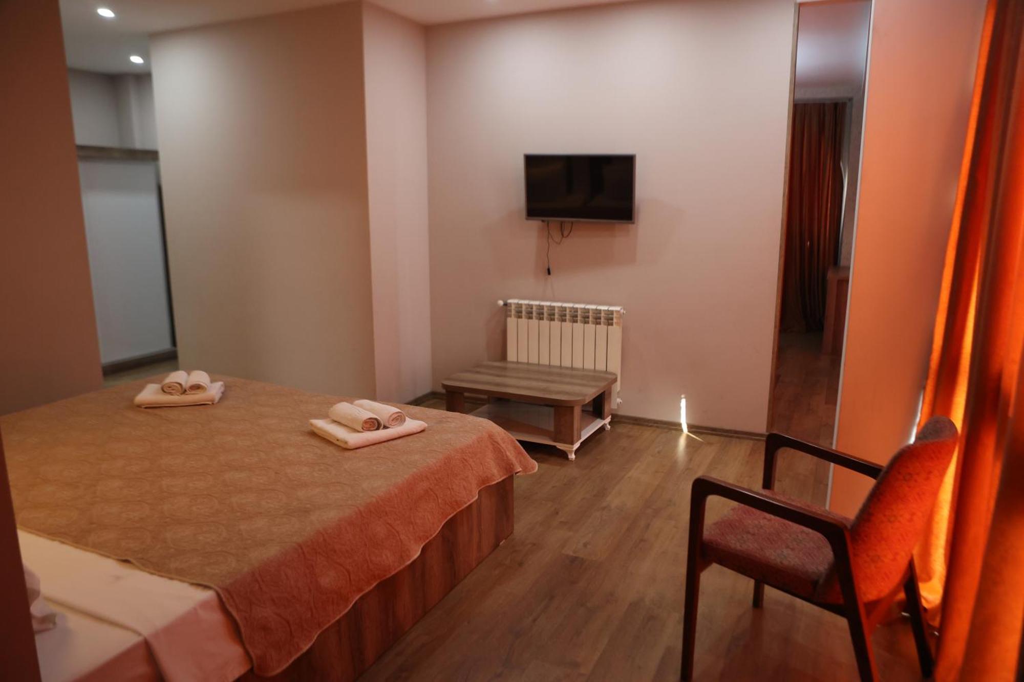 Dream Tower Hotel Batumi Eksteriør billede
