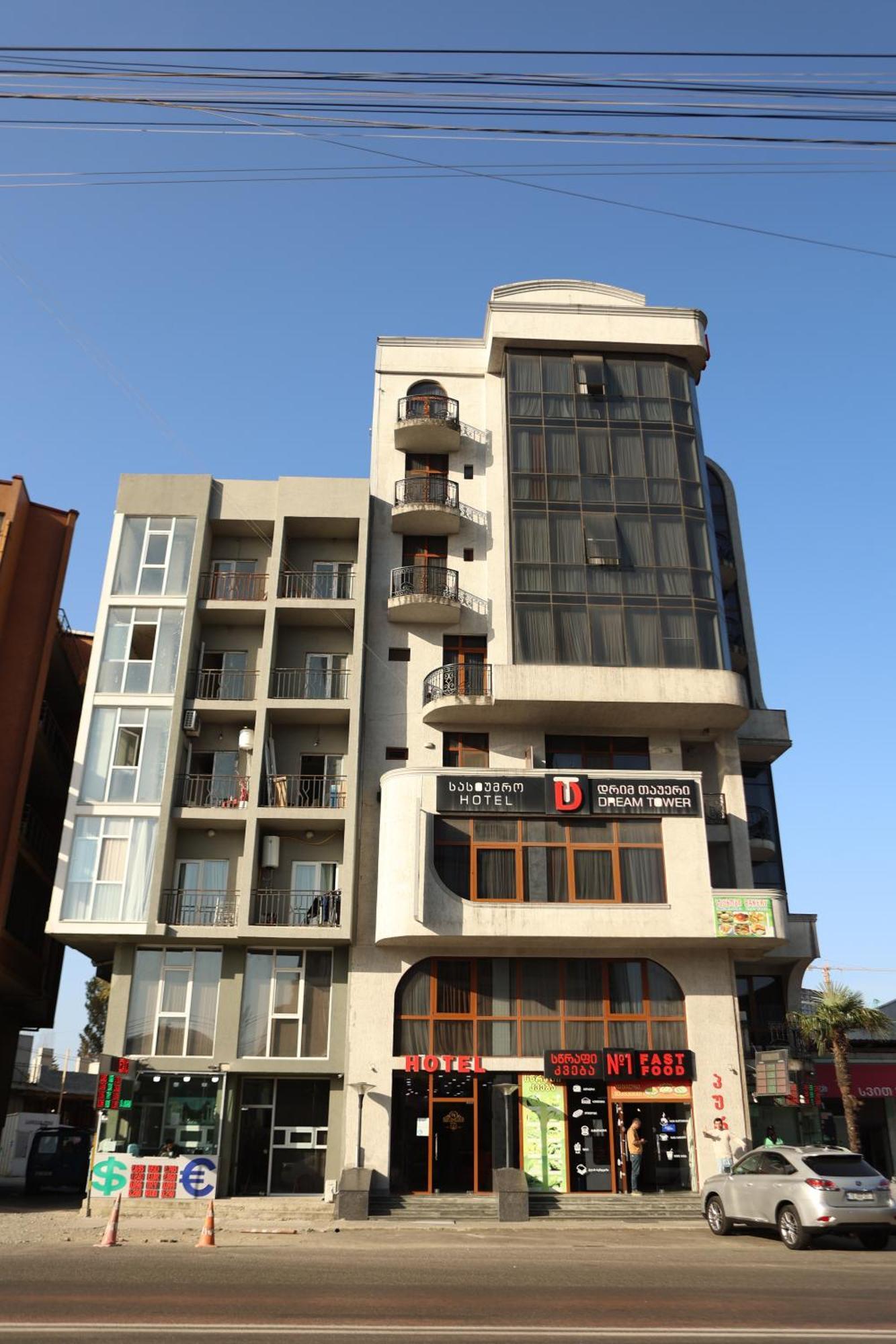Dream Tower Hotel Batumi Eksteriør billede