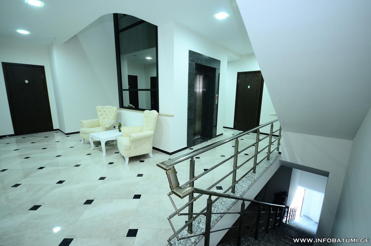 Dream Tower Hotel Batumi Eksteriør billede