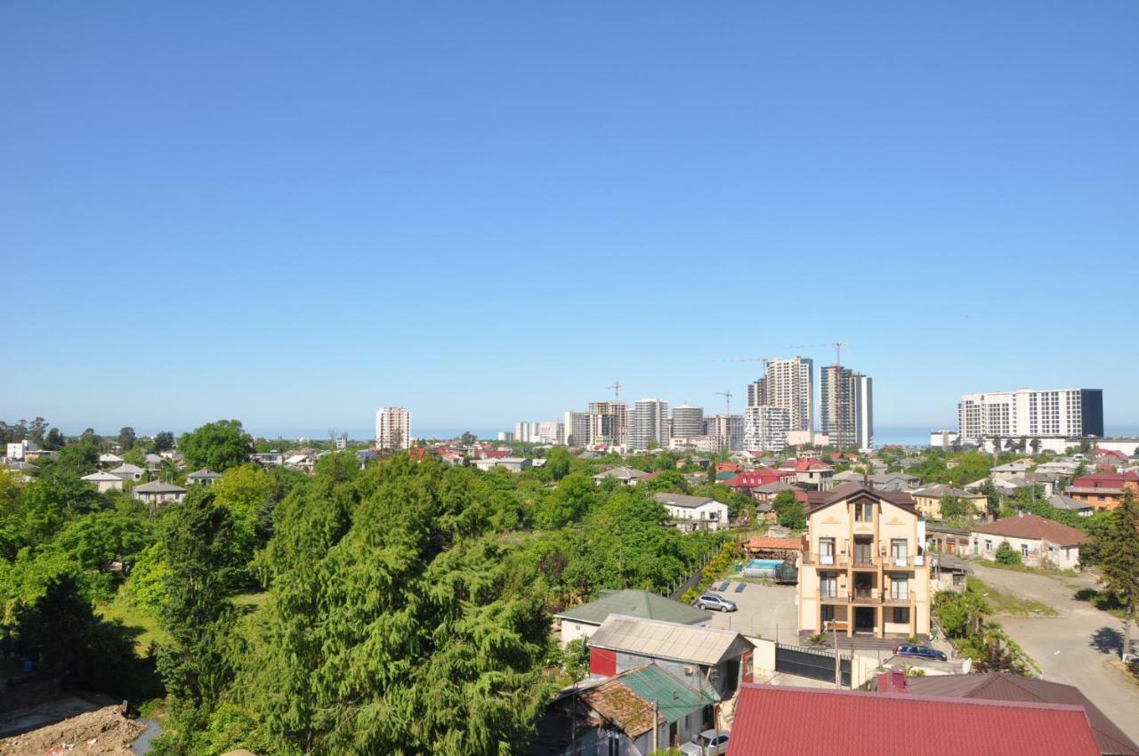 Dream Tower Hotel Batumi Eksteriør billede